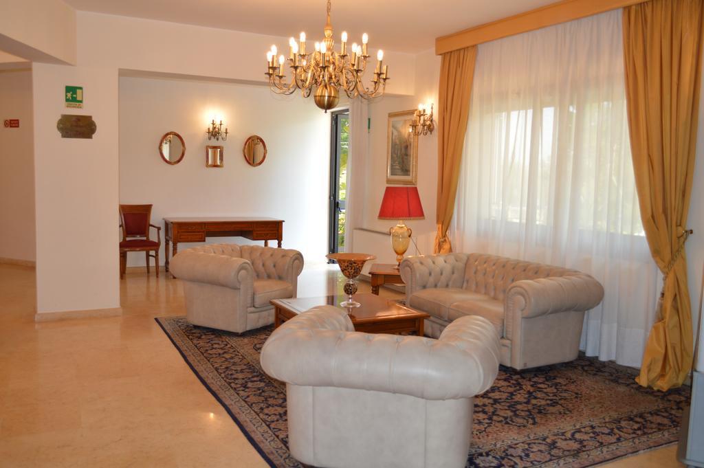 Hotel Delle Palme Falcone Buitenkant foto