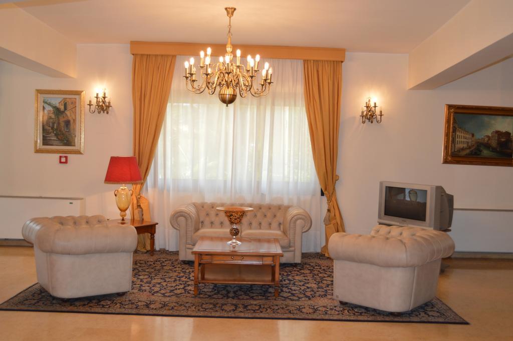 Hotel Delle Palme Falcone Buitenkant foto