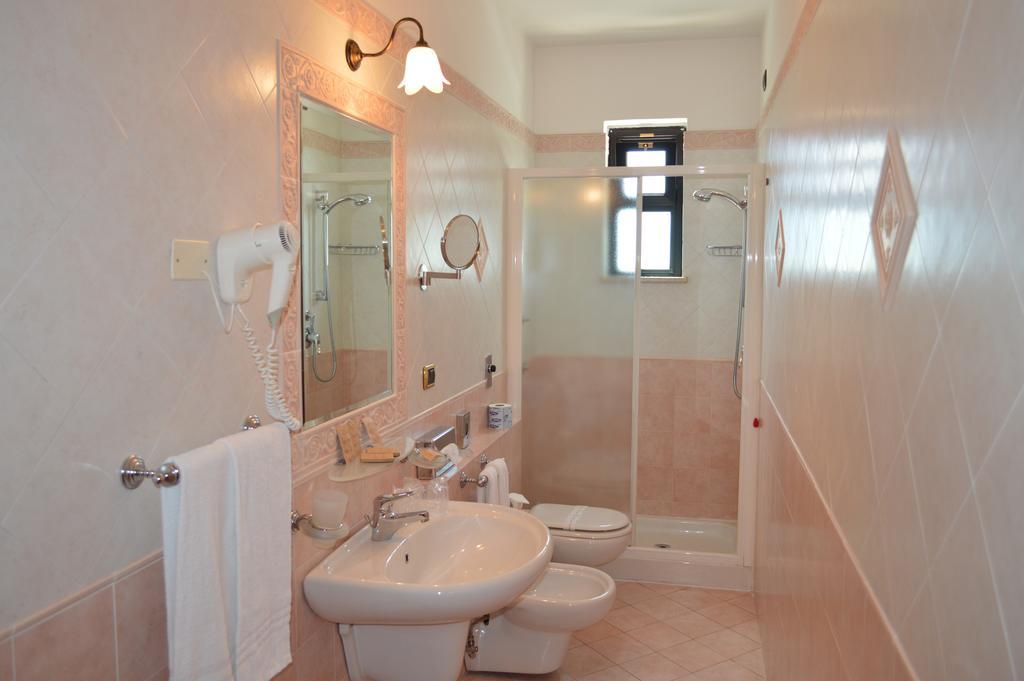 Hotel Delle Palme Falcone Kamer foto